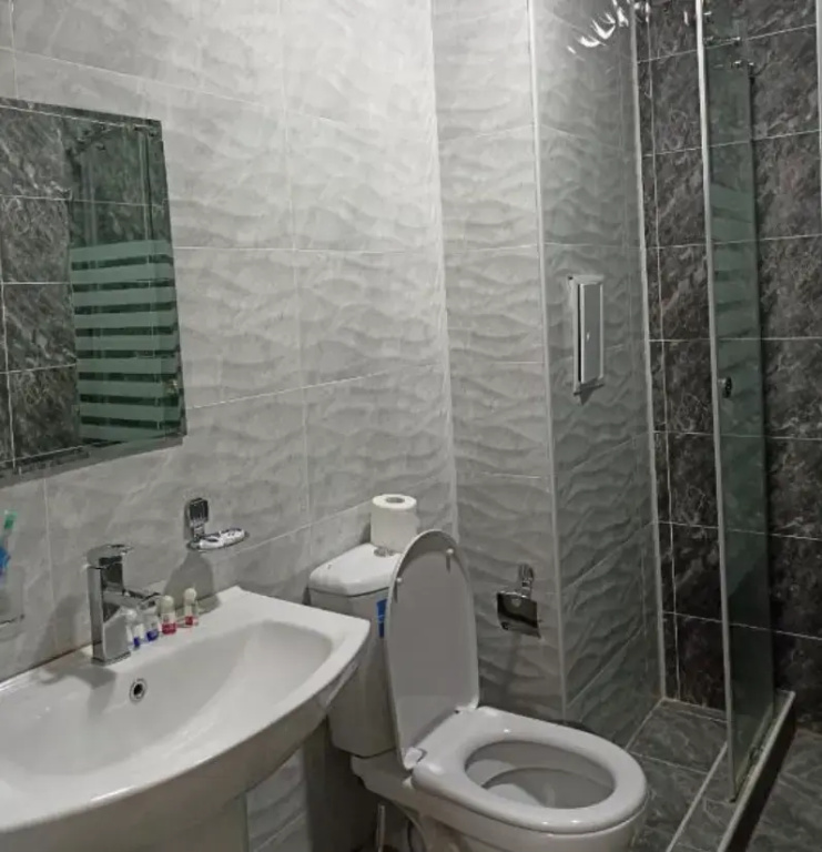 Lider Hotel (Лидер)
