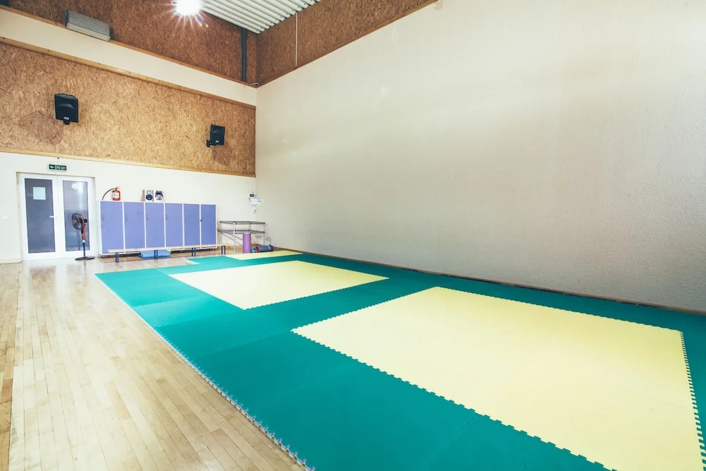 Zinedine Sport-Hotel
