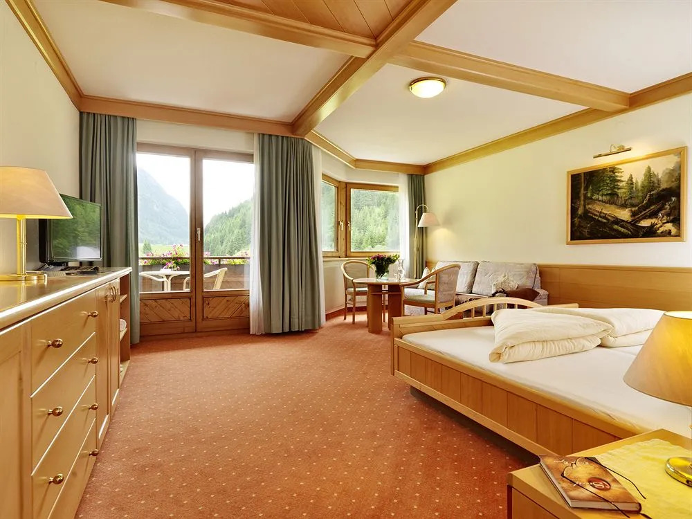 Hotel Weisseespitze
