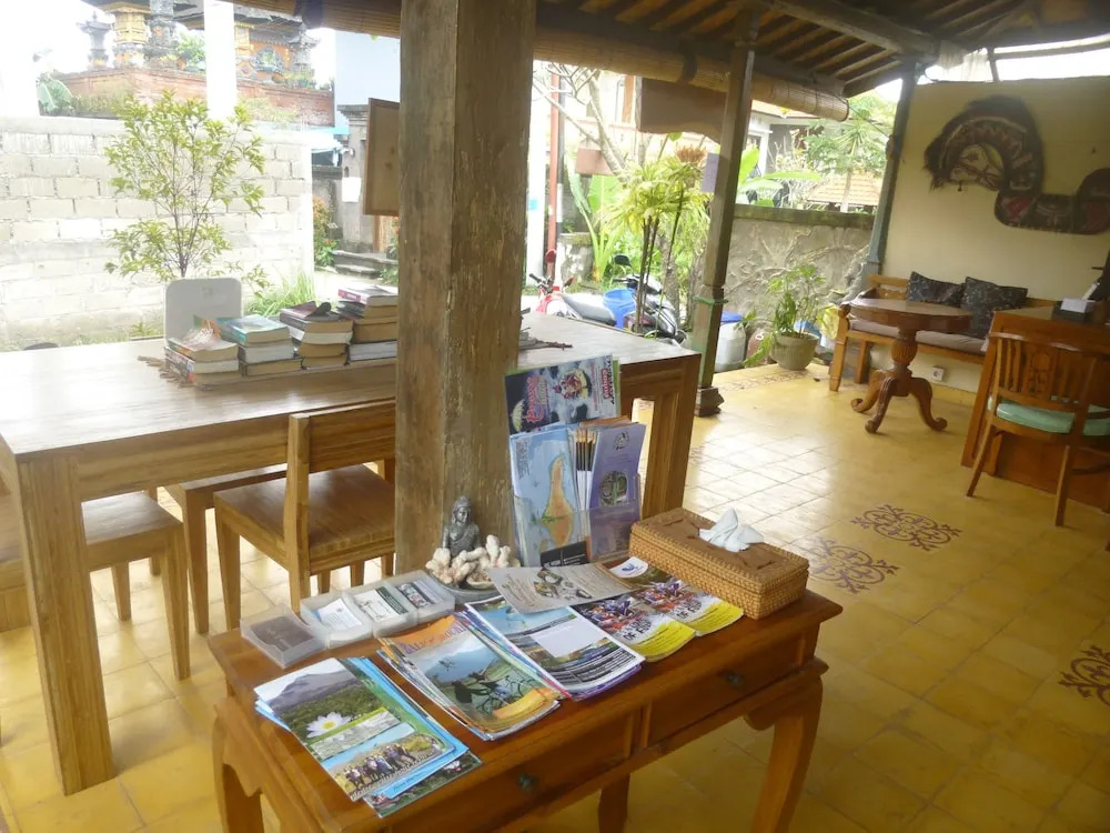 Joglo Taman Sari