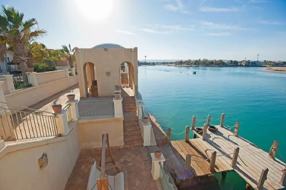 Chic 4-Bedroom White Villa for Rent in El Gouna Egypt