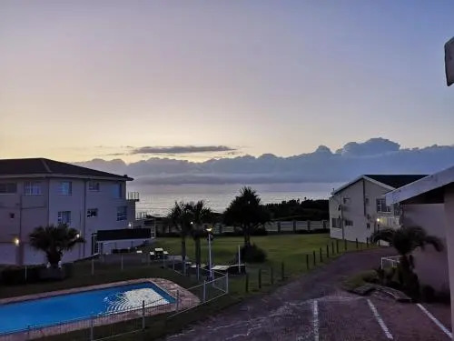 Uvongo Chalet 11