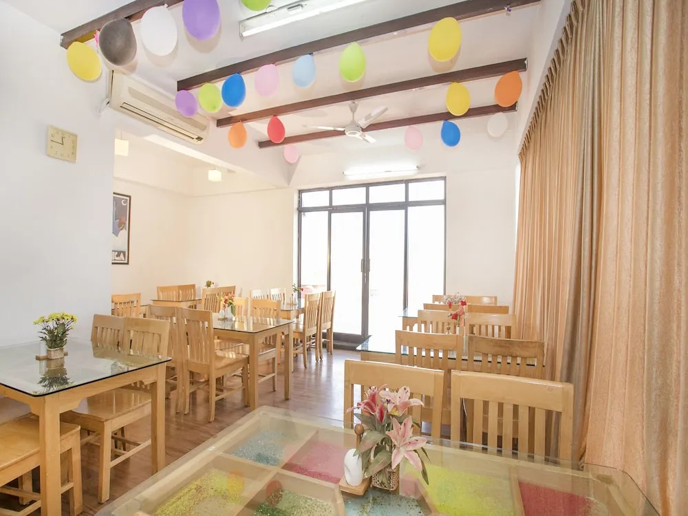 OYO 332 Hotel Melody Inn