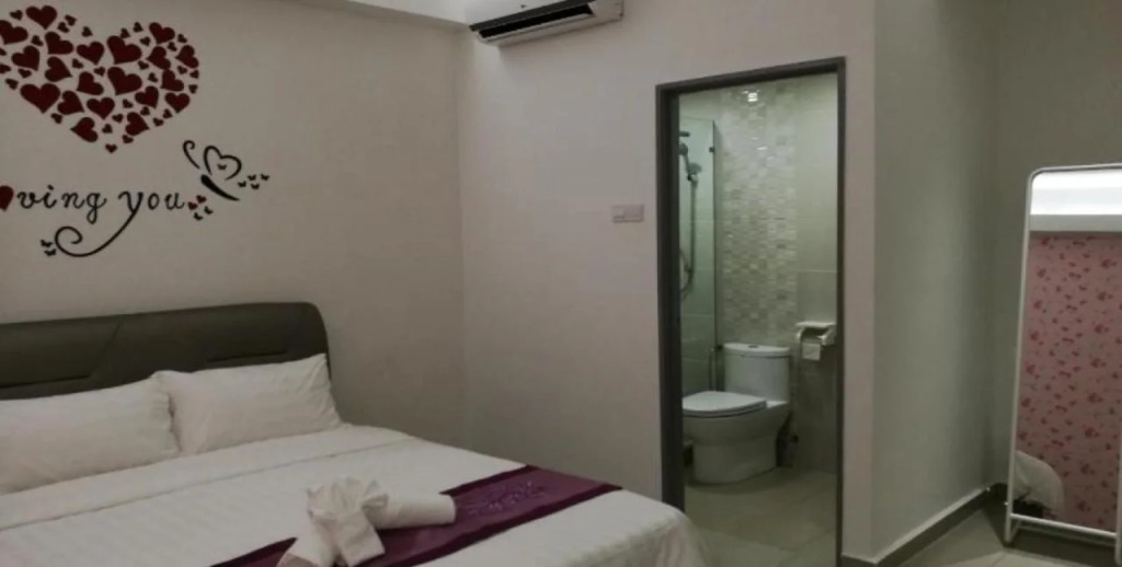 D Cozy Inn