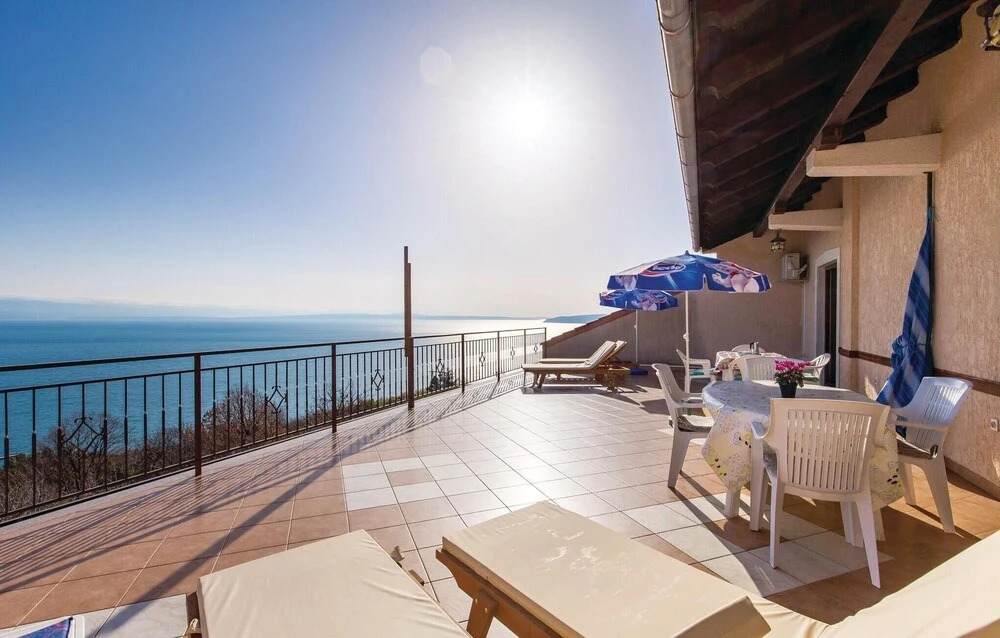 Awesome Home in Lovran With Wifi and 1 Bedrooms