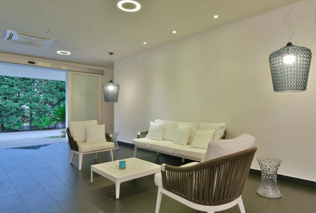 Heracles Village Hotel
