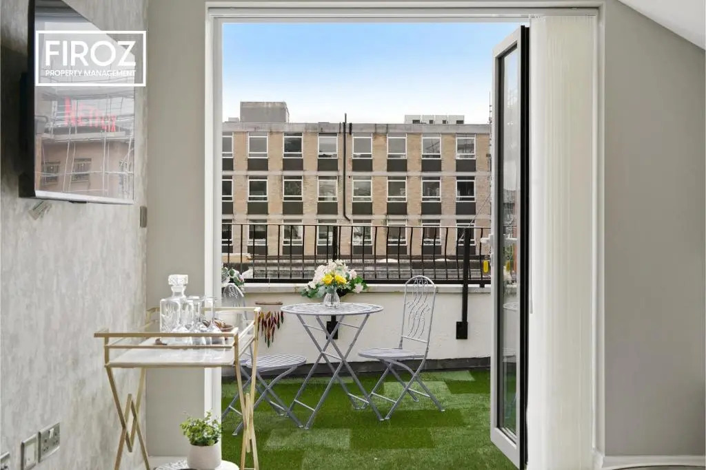 Top Quality 2 Bed 1 Bath Apartments For Contractors By Redwood Stays