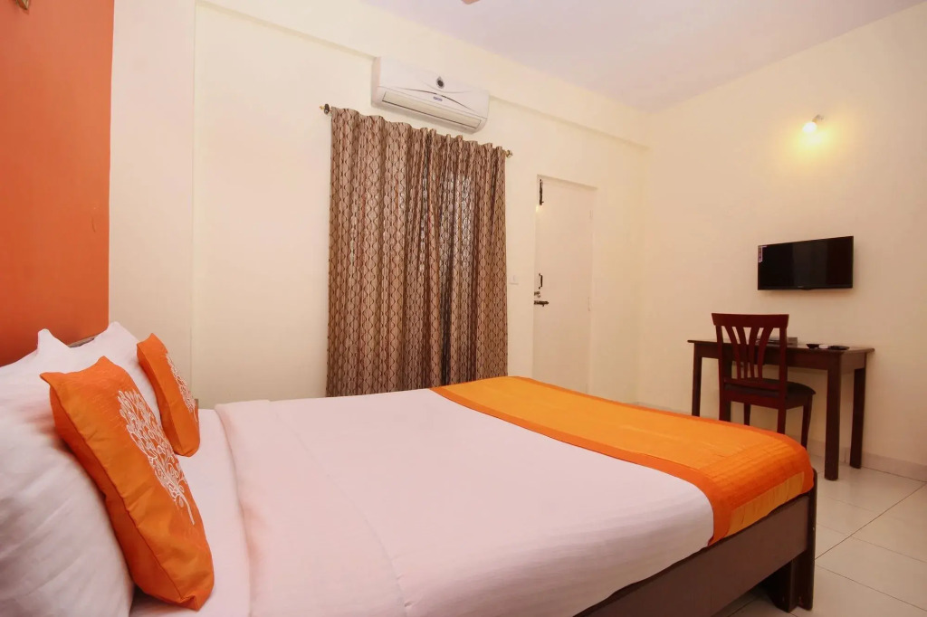 Primrose Service Apartment by OYO