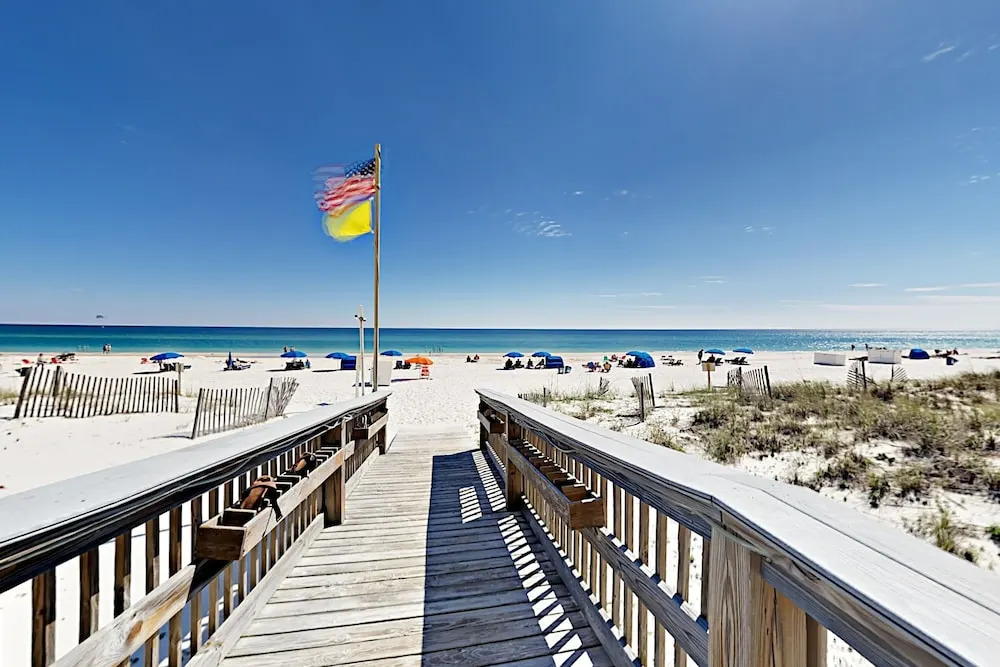 Beachfront 3br W/ Gulf-view Balcony 3 Bedroom Condo