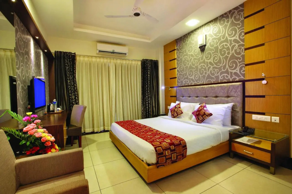 Aswathy Hotel