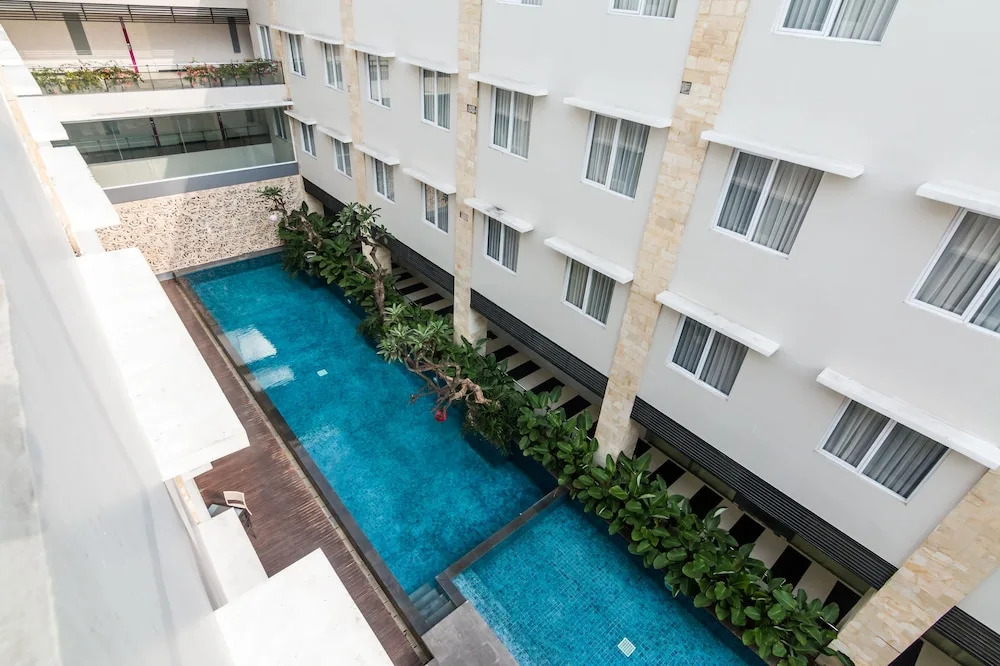 ZEN Rooms Kuta ByPass Ngurah Rai