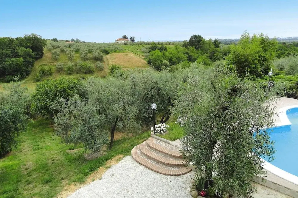 Villa in Vinci with Private Pool & Vineyard Views