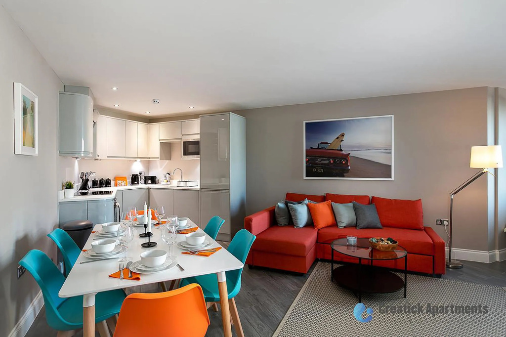 Green Diamond by Creatick Apartments