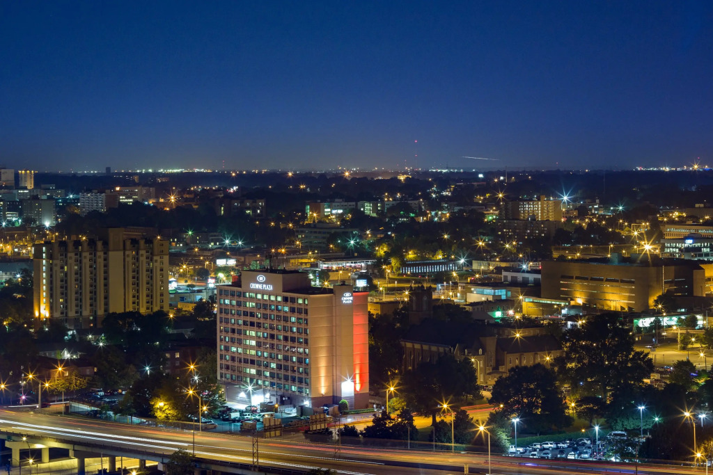 Crowne Plaza Memphis Downtown by IHG
