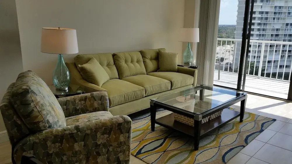 South Seas Tower 3 1009