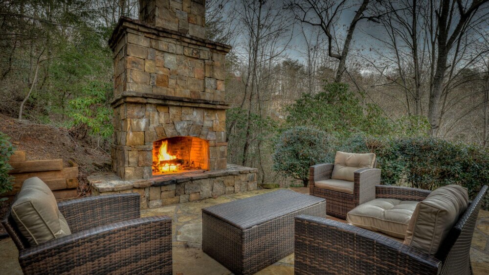 Stoneview Lodge by Escape to Blue Ridge