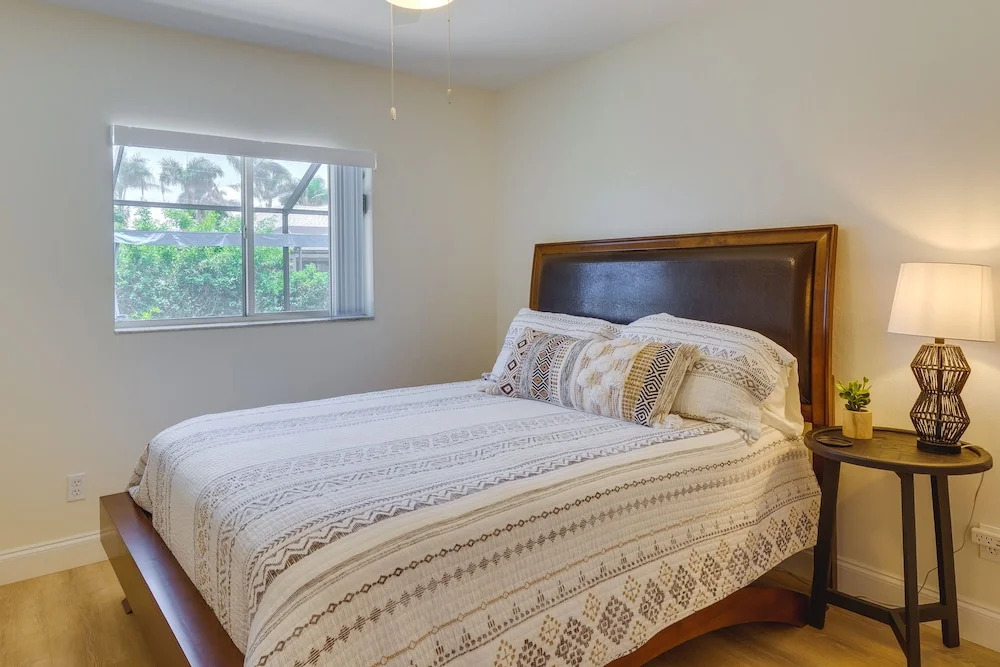 Heated Pool: Pet-friendly Home in Cape Coral