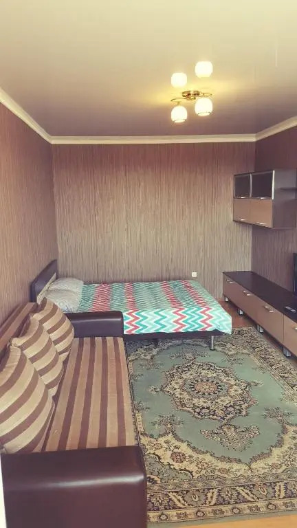 Apartment on Кривенко 81