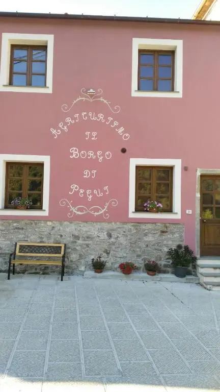 Il Borgo Di Pegui