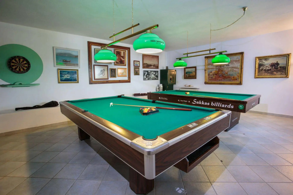 Martineli Residence - A Beachfront Estate