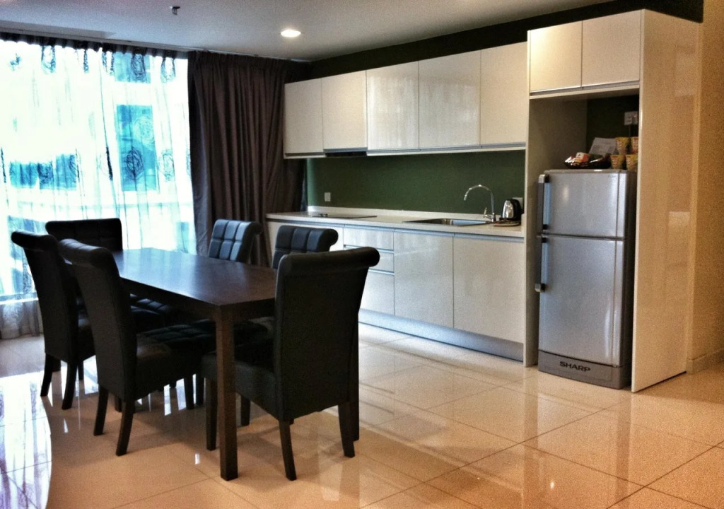 Borneo Vista Suites Hotel