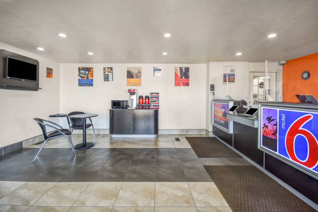 Motel 6-North Ridgeville, OH - Cleveland Intl Airport - N Ridgeville