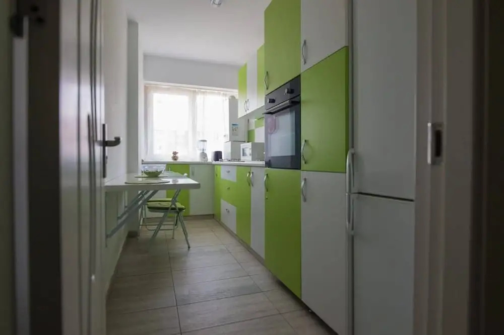 Stunning Green Studio 43