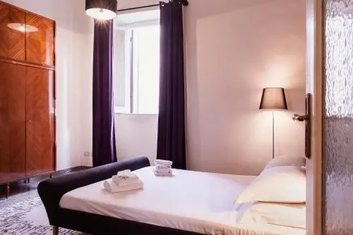 Peretti Rome Trastevere Home