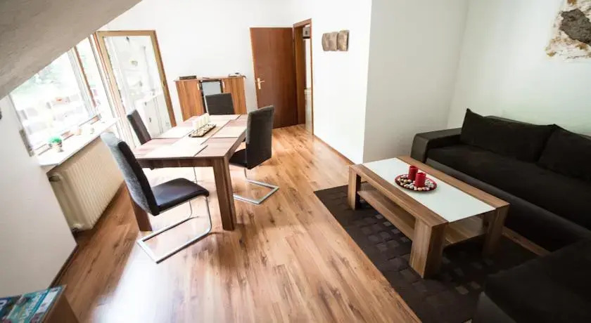 Haus am Hang