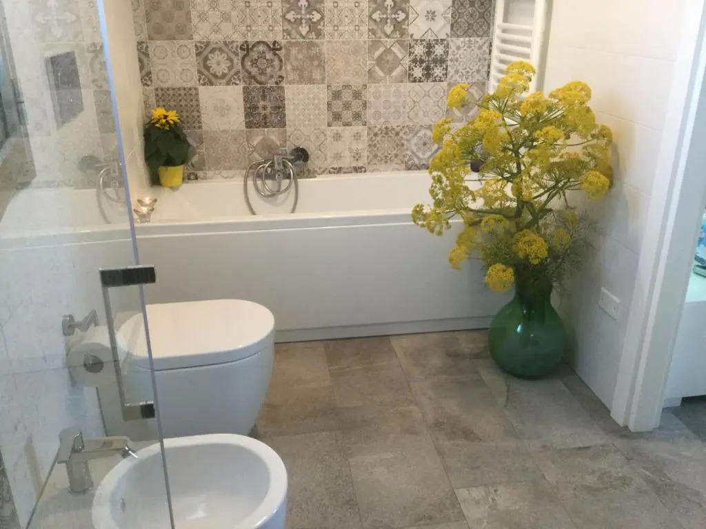 VILLA DEL SOLE con piscina