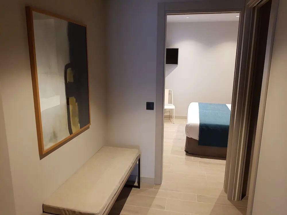 HOTEL TORRENT