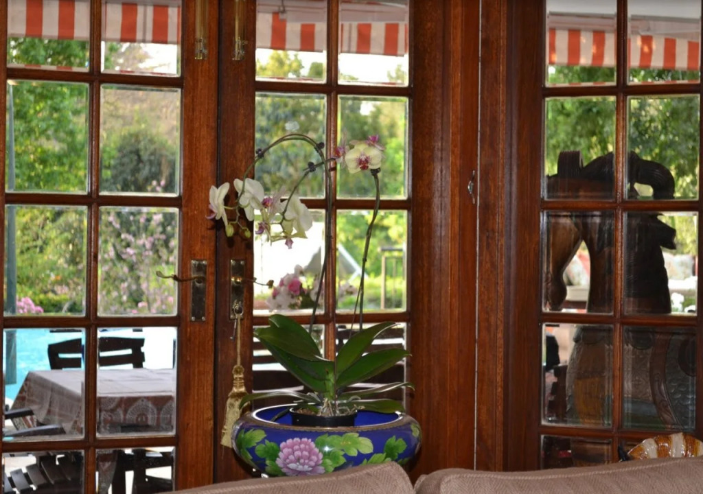 Doveton House