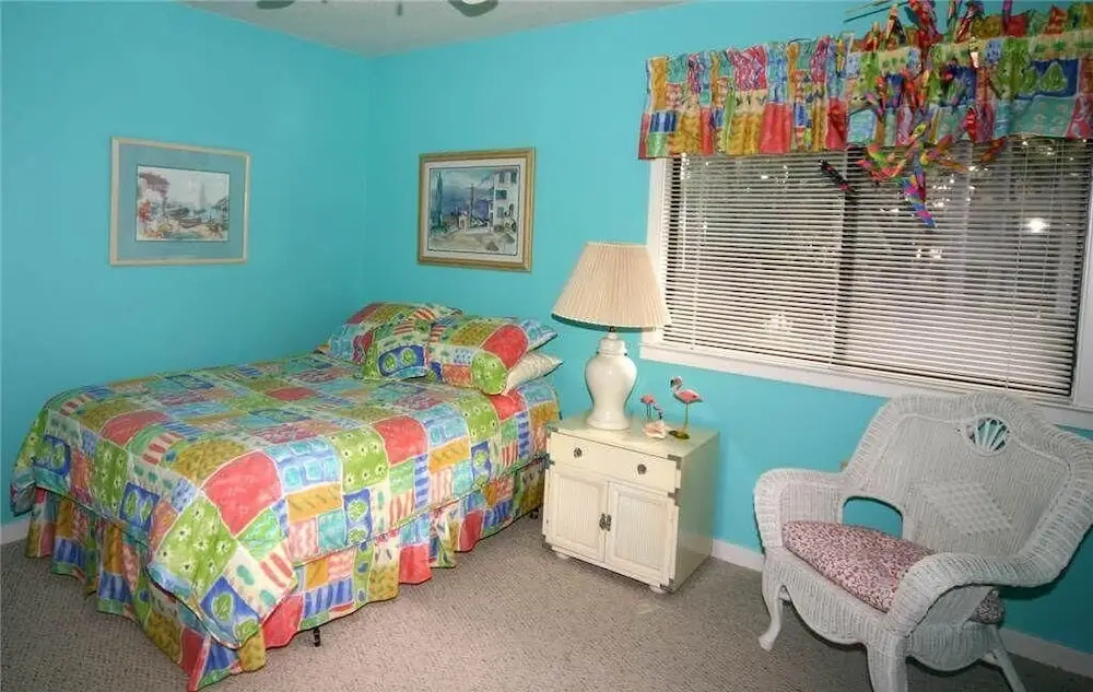 Club Cottage 825