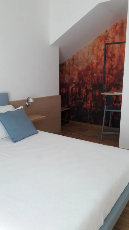 h-sa GUEST HOUSE