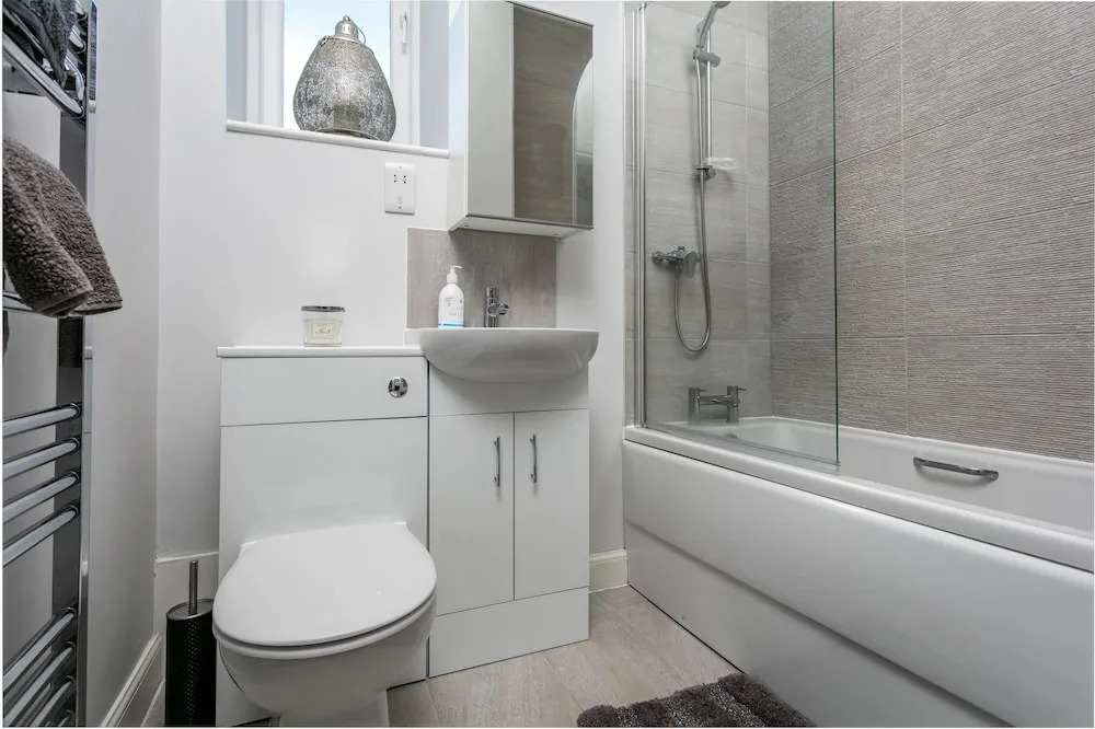 Coastal Retreat - Donnini Apartments
