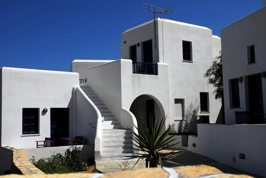 Anemousa Hotel