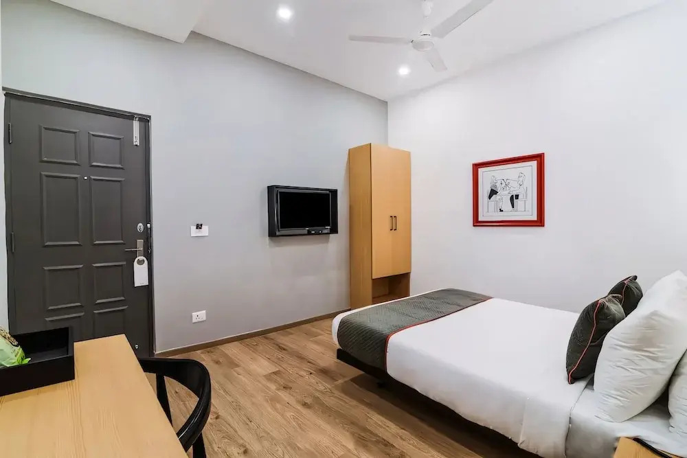 RG Suites Thoraipakkam