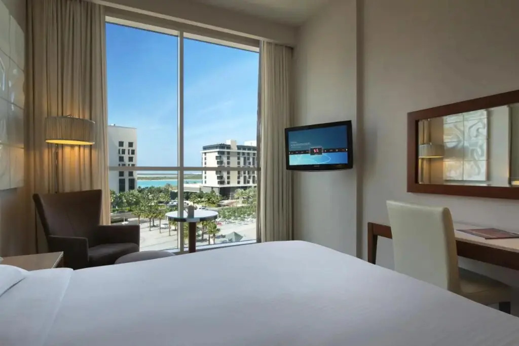 SR Inn by OYO Rooms