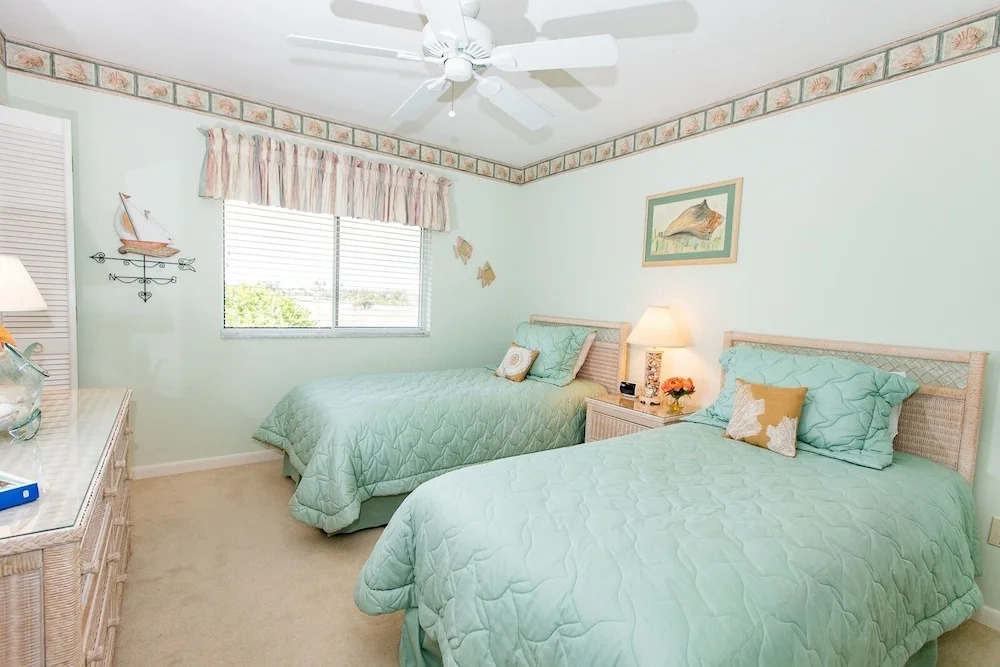Blue Haven-private Home In The Dunes 3 Bedroom Home