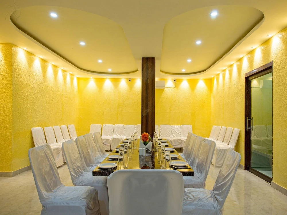 OYO 11559 Lakshay Residency