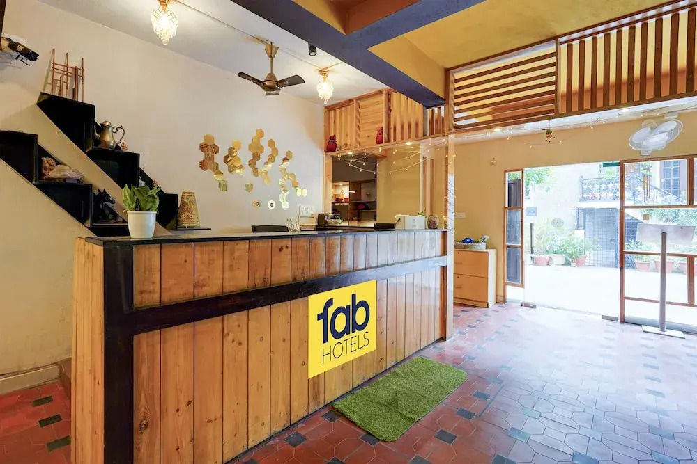 FabHotel Green Wood 5