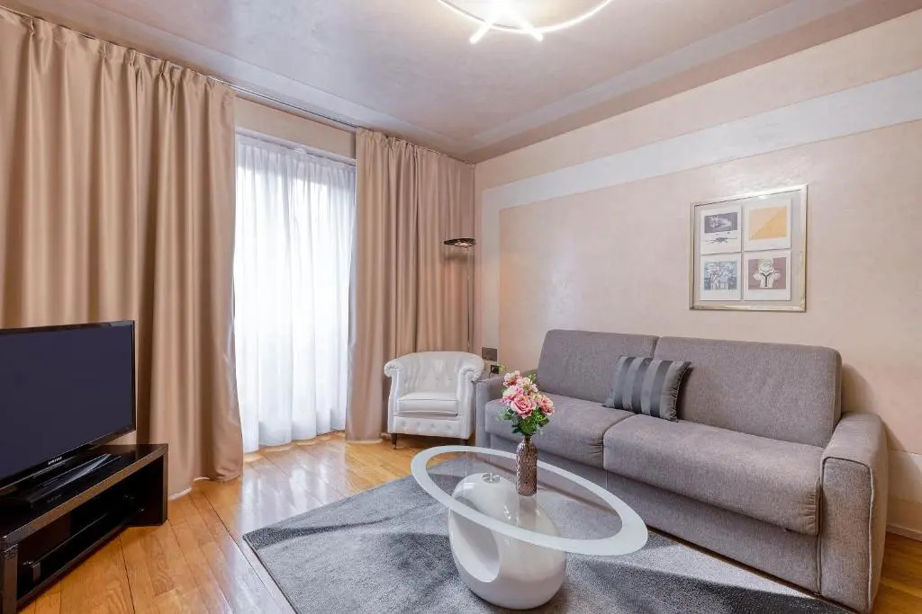 Milan Royal Suites - Centro Duomo