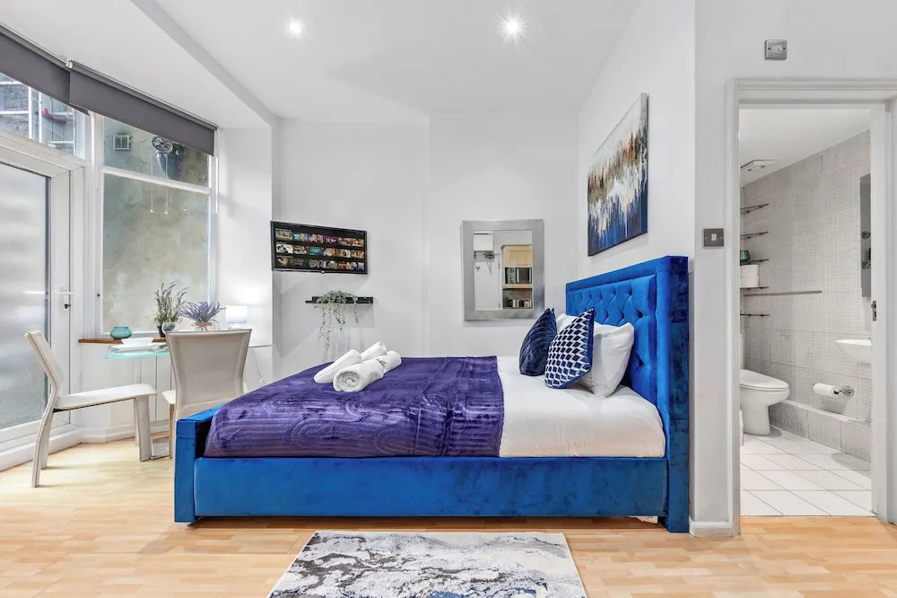 Immaculate 1-bed Studio in London