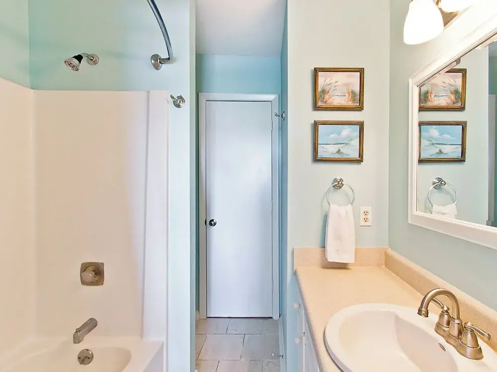 Tybee Lights 112B by Tybee Vacation Rentals