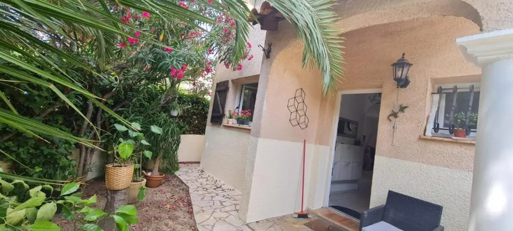 Chambre dans villa Montpellier à 15mn des plages