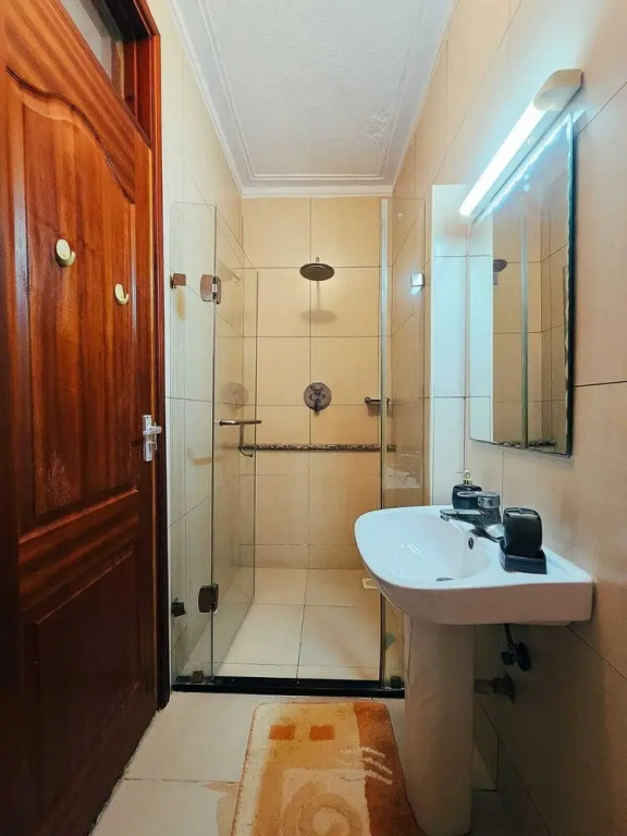 Lux Suites Sebuleni Apartments Nyali