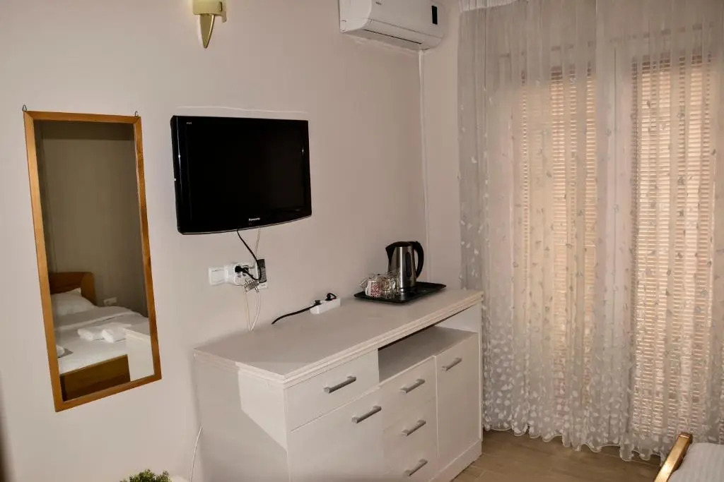 Di Angolo Apartments