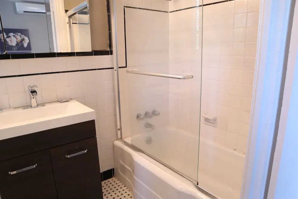 Midtown Suites