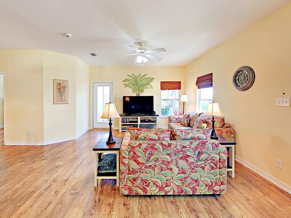 Bon Secour Bay 3 Bedrooms 2 Bathrooms Condo