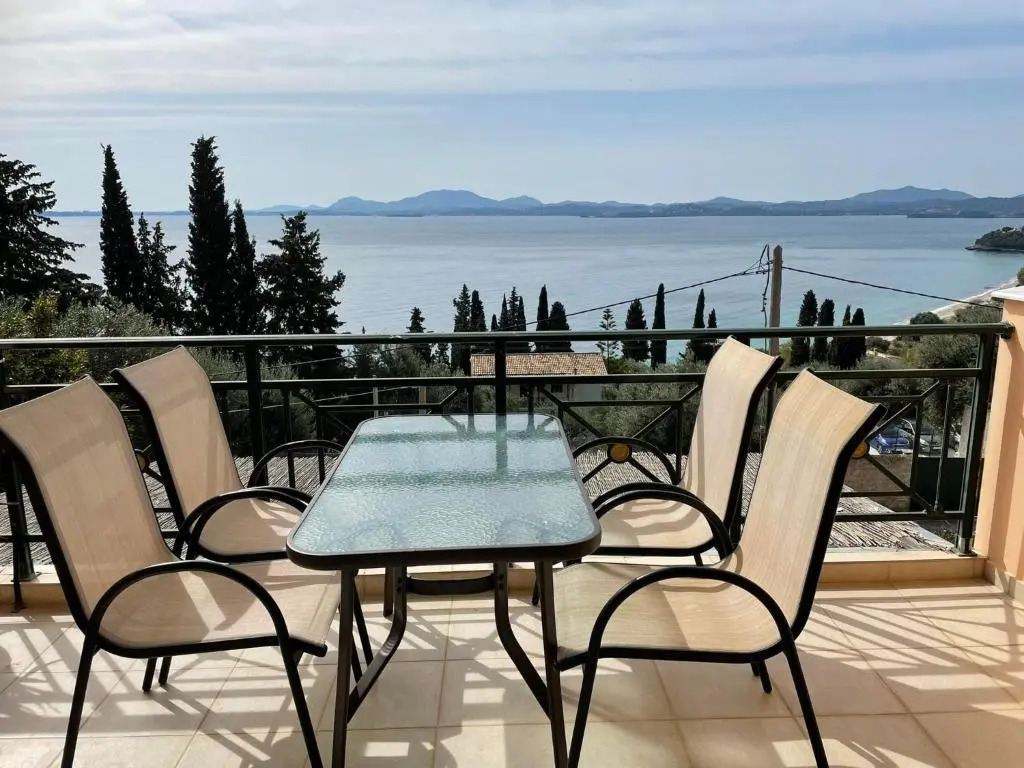 Aqua Seaview Suite